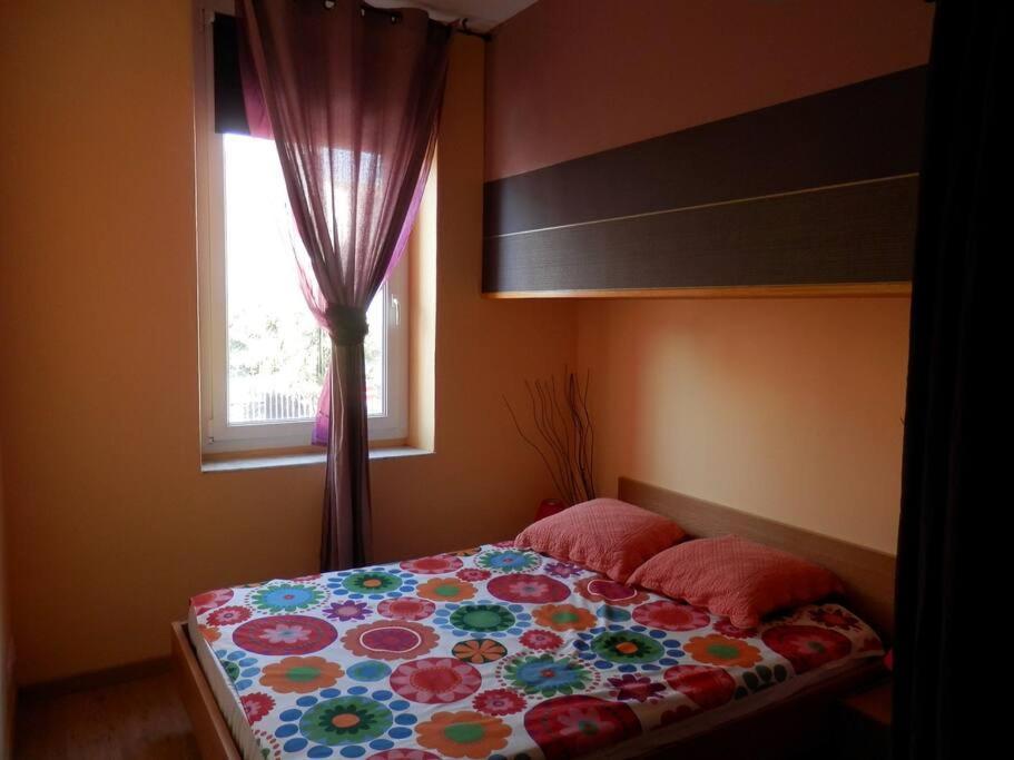 Appartement Spacieux Avec Grand Patio, 1Er Etage Сіжан Екстер'єр фото